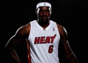 詹姆斯惊艳全场，逆转取胜助攻爆棚，热火逆转取胜！