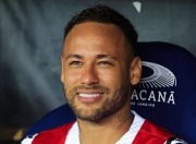 包含内马尔在日本队比赛中最后时刻胜出，比赛规则变更引发热议！热度持续攀升的词条